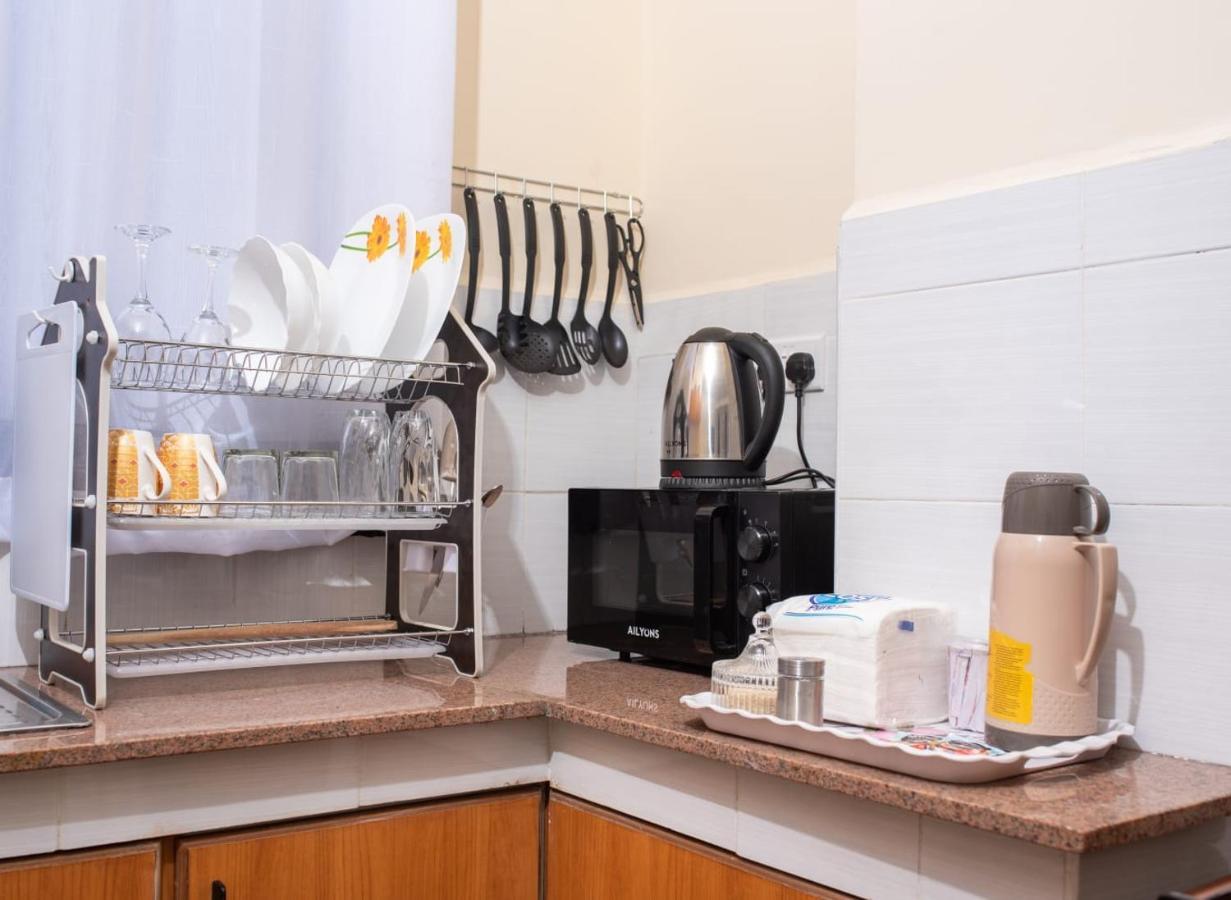 Executive 1 Bedroom With Secure Parking *